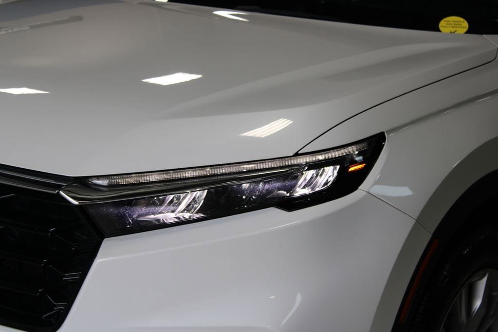 Used 2023 Honda CR-V EX image 2