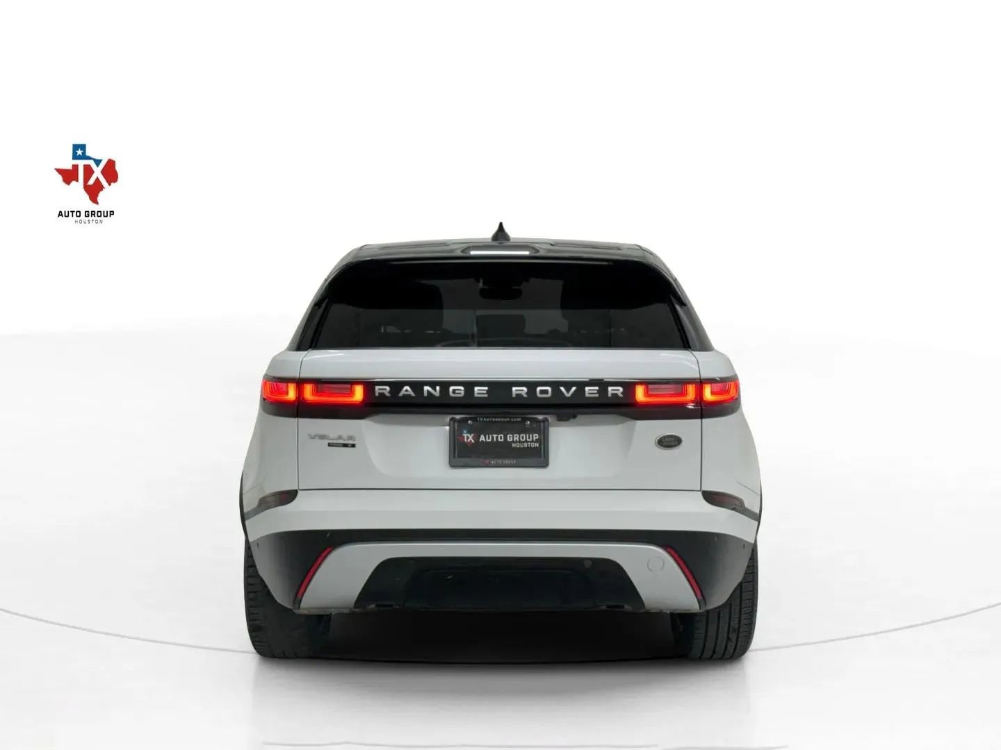 Used 2020 Land Rover Range Rover Velar S image 8