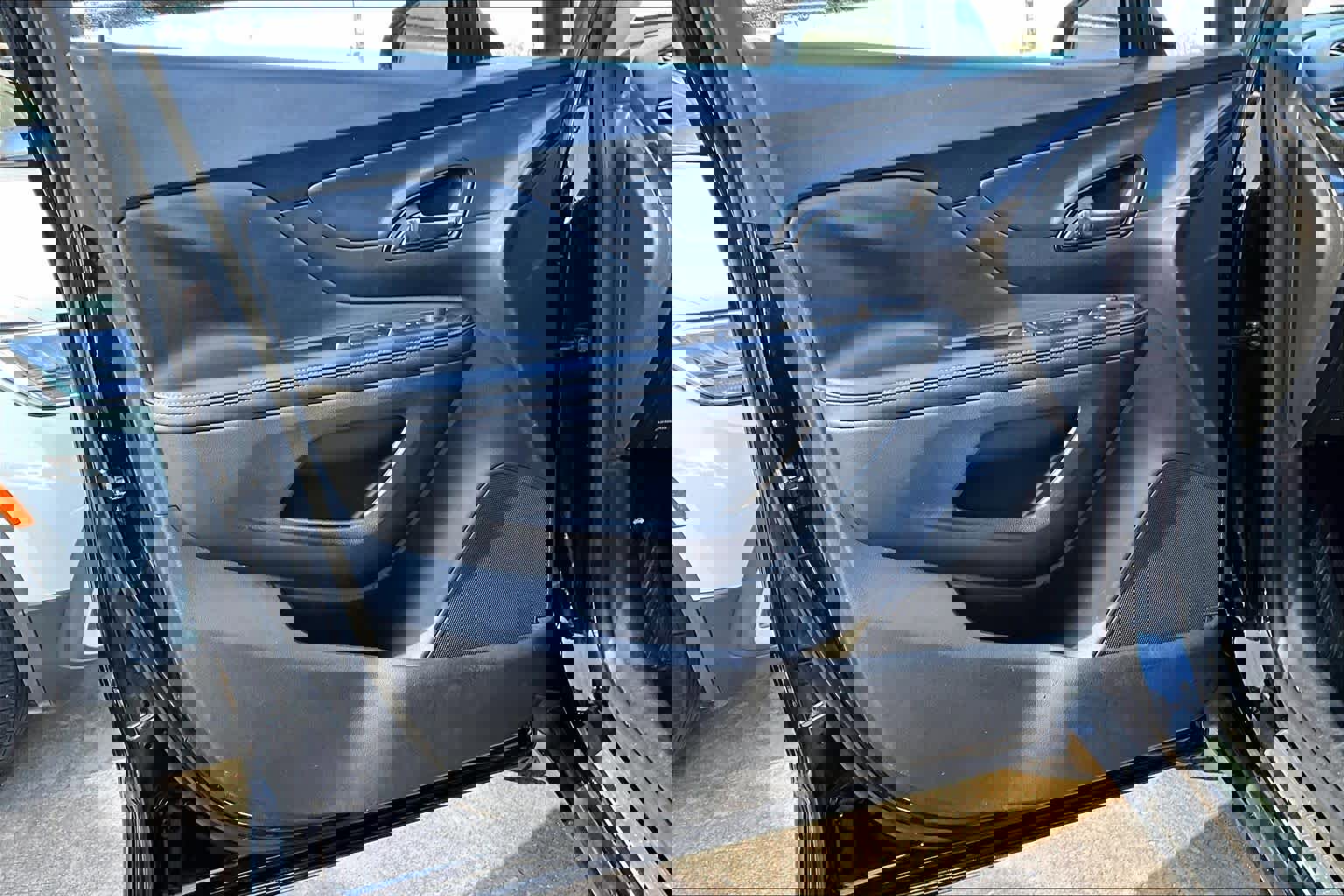 Used 2018 Buick Encore Preferred image 23