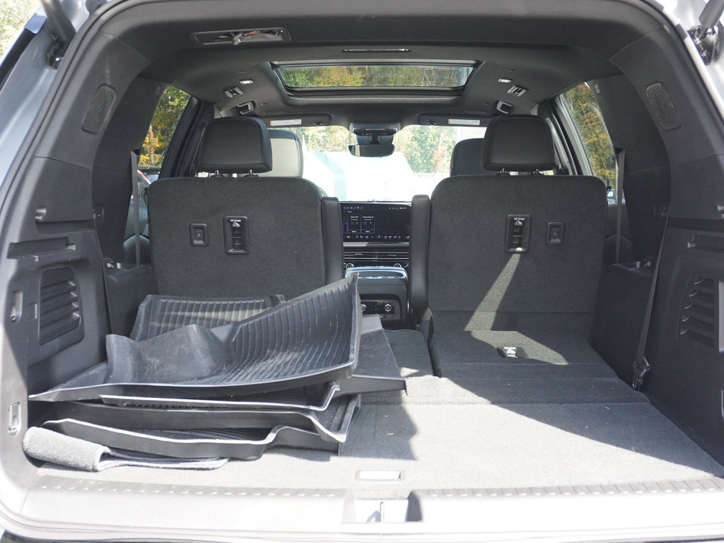 Used 2026 Chevrolet Traverse RS AWD/4WD image 24