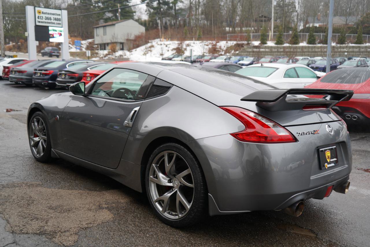 Used 2016 Nissan 370Z Coupe image 9