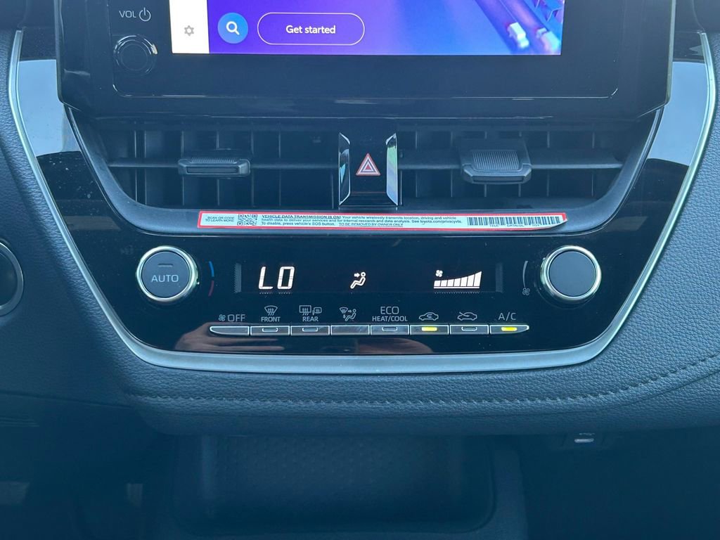 Used 2025 Toyota Corolla SE image 20