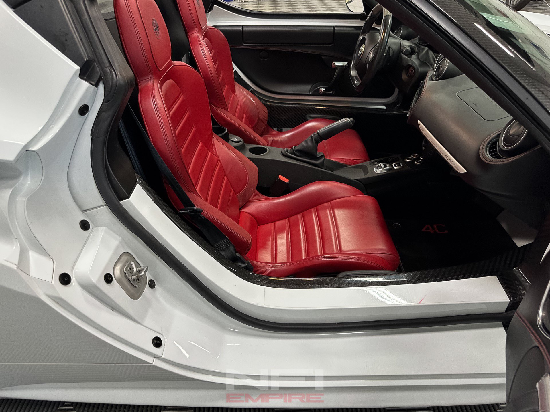 Used 2016 Alfa Romeo 4C Spider w/ Spider Track Package 3 RWD image 44