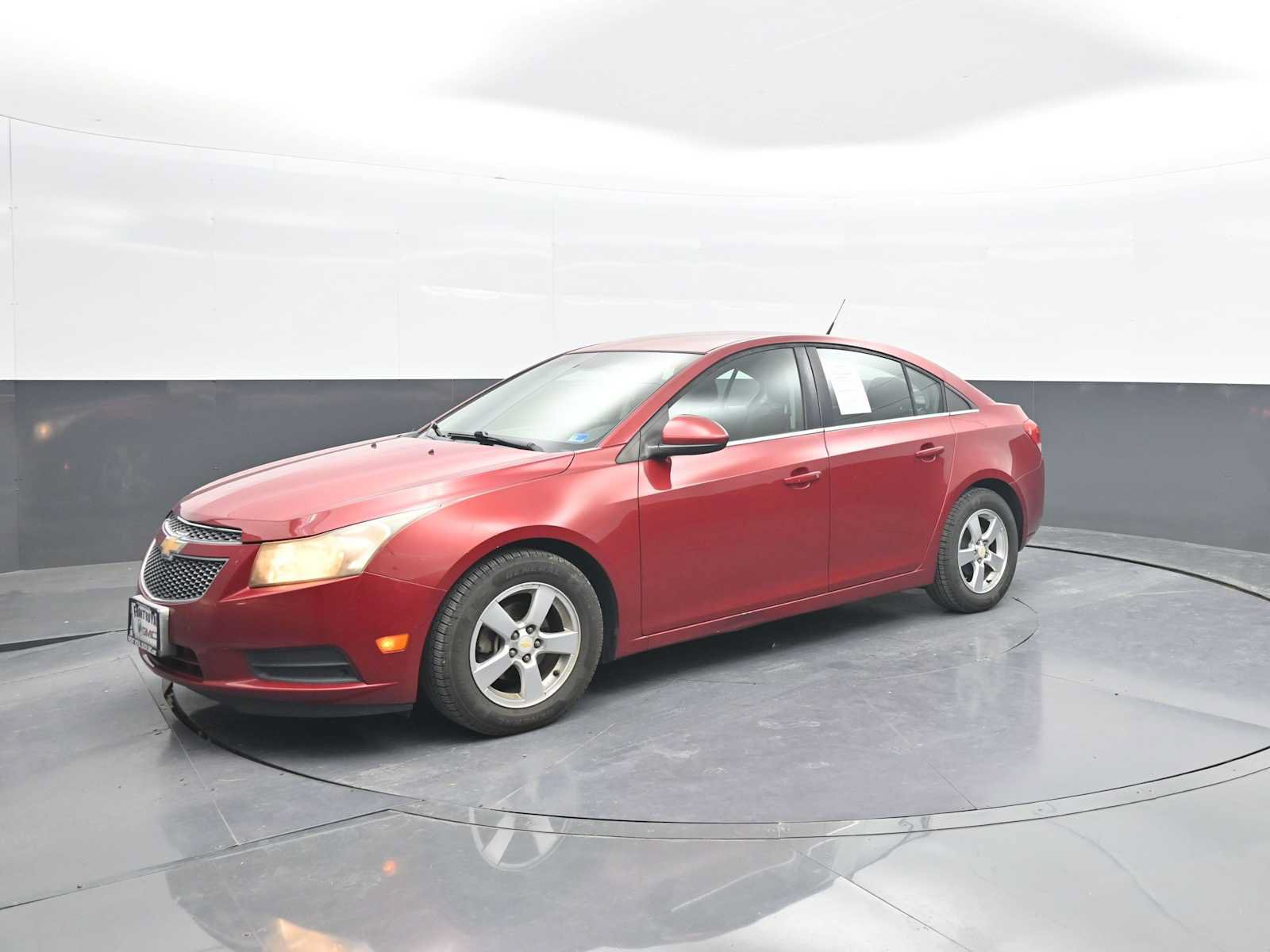 Used 2011 Chevrolet Cruze LT FWD image 4