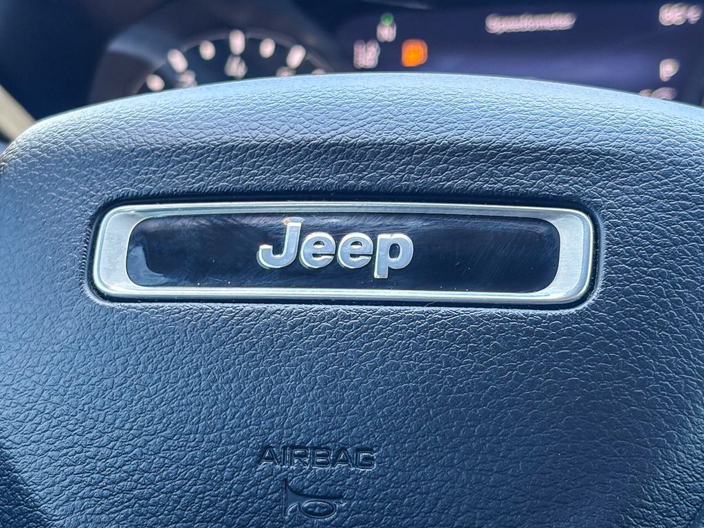 Used 2022 Jeep Compass Latitude AWD/4WD image 22