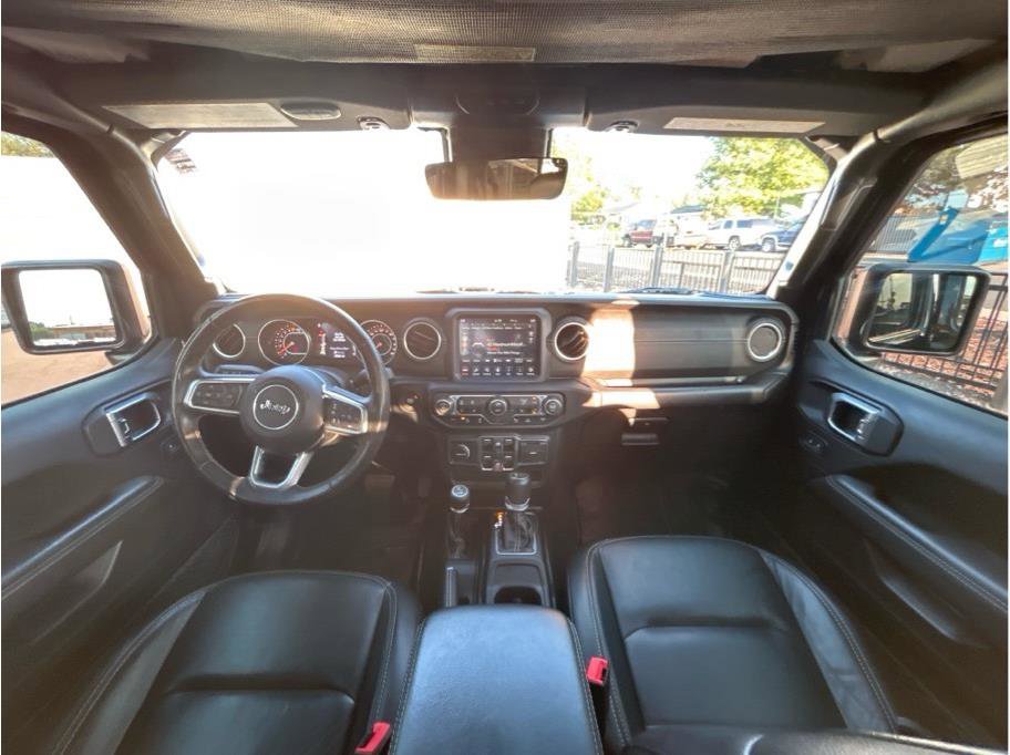 Used 2020 Jeep Gladiator Overland image 14