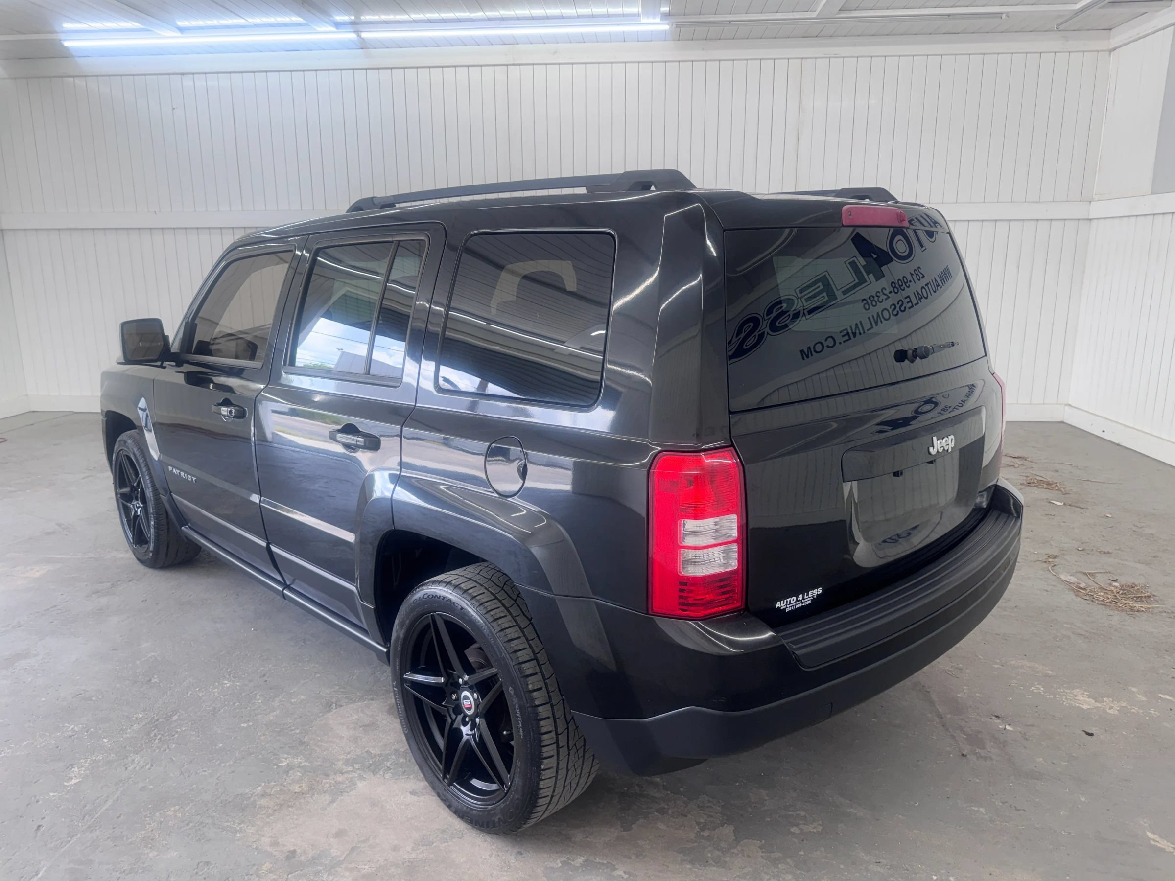 Used 2014 Jeep Patriot Sport w/ Power Value Group FWD image 7