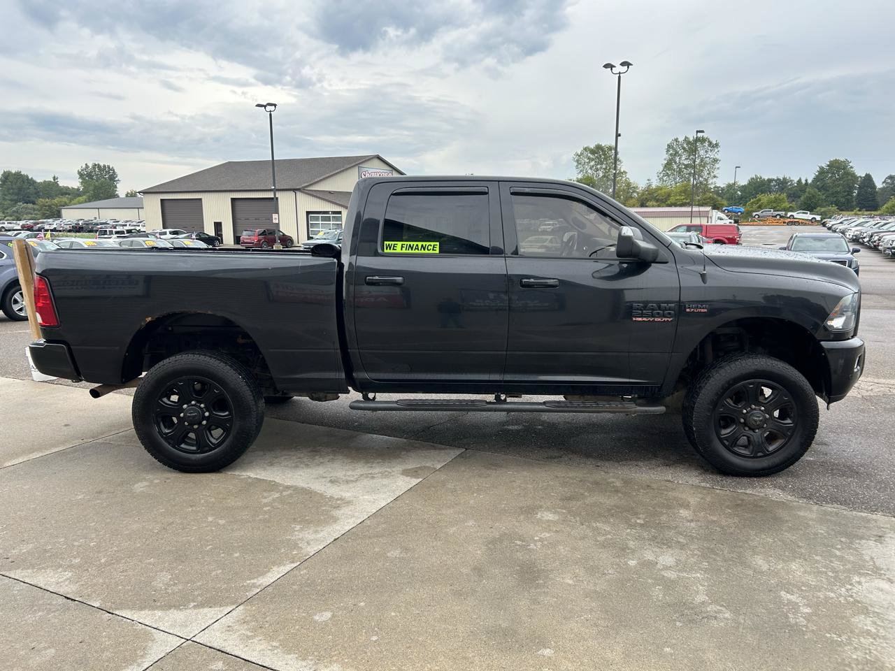 Used 2017 RAM 2500 Big Horn w/ Sport Appearance Group AWD/4WD image 4