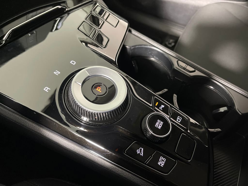 Used 2023 Kia Sportage LX image 24