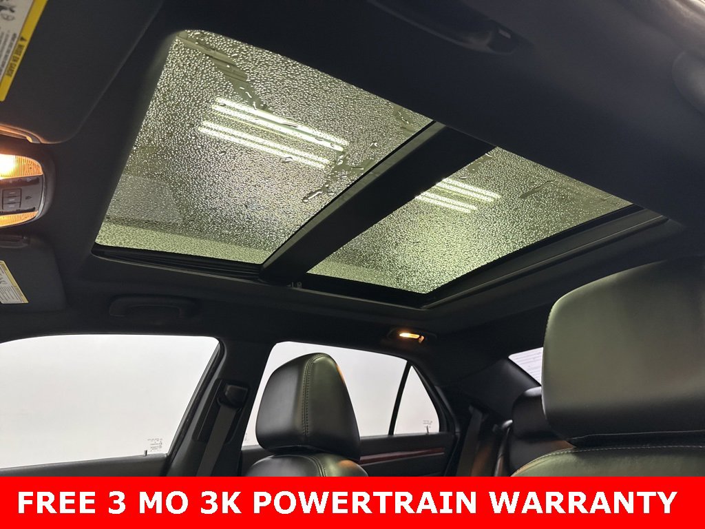 Used 2013 Chrysler 300 Touring w/ Driver Convenience Group image 19