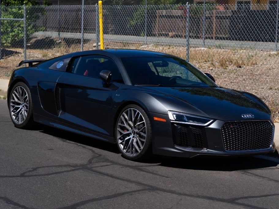 Used 2018 Audi R8 V10 plus AWD/4WD image 32