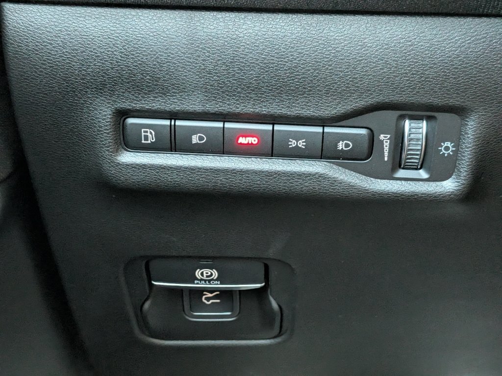 New 2026 Jeep Cherokee Laredo AWD/4WD image 14