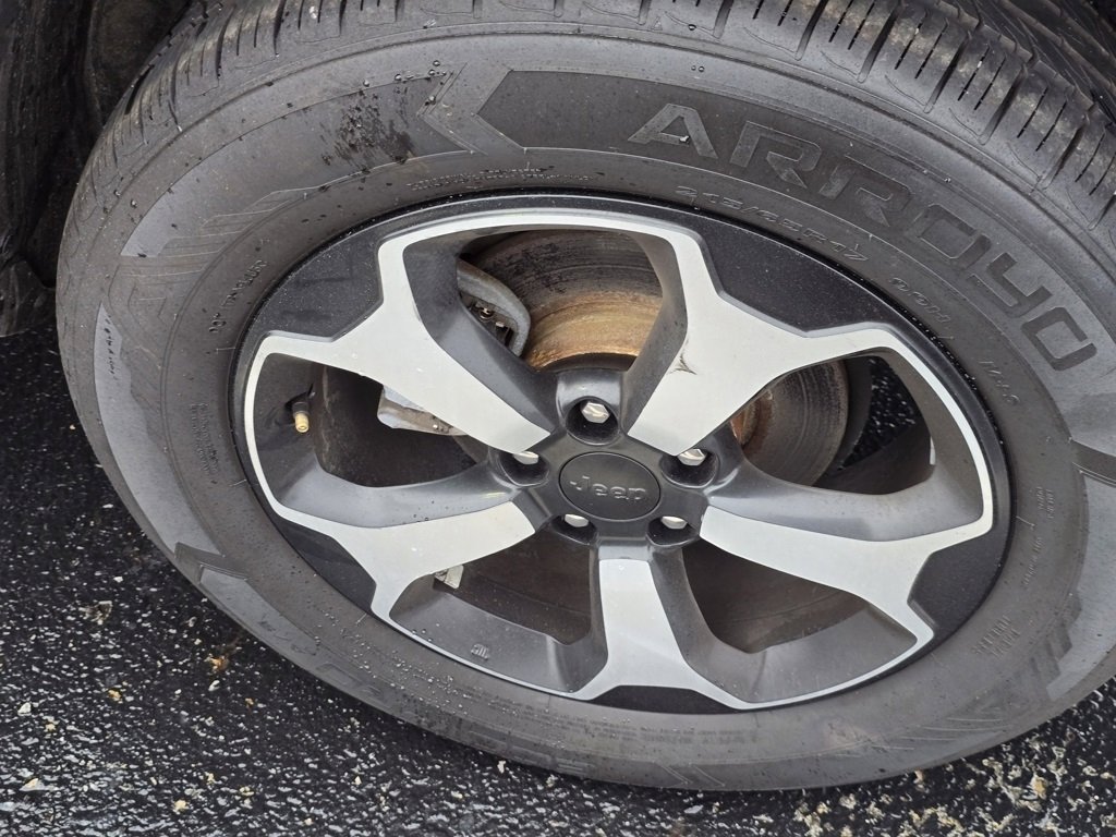 Used 2021 Jeep Renegade Trailhawk image 14