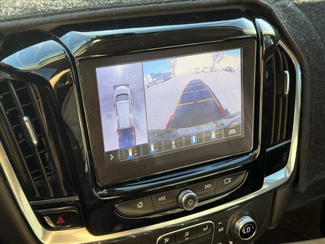 Used 2020 Chevrolet Traverse LT w/ LT Premium Package image 11