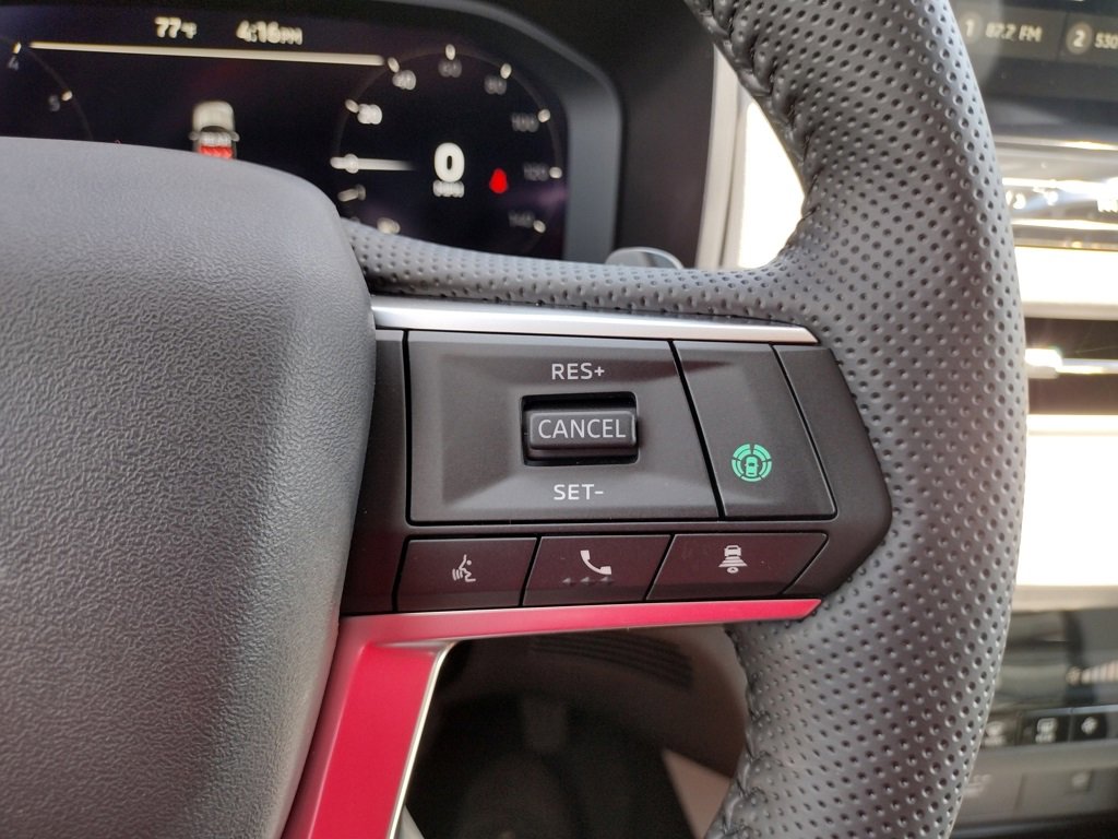 New 2025 Mitsubishi Outlander SE image 25