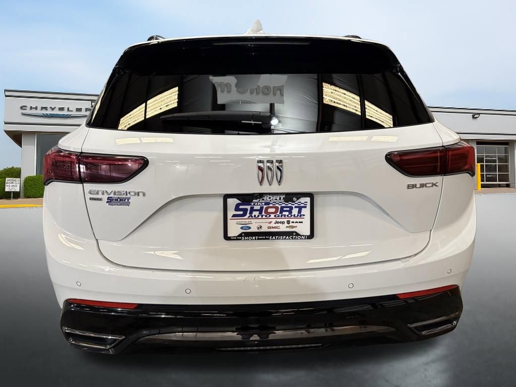 Used 2025 Buick Envision Sport Touring image 4