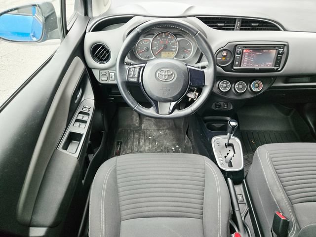Used 2015 Toyota Yaris SE FWD image 11