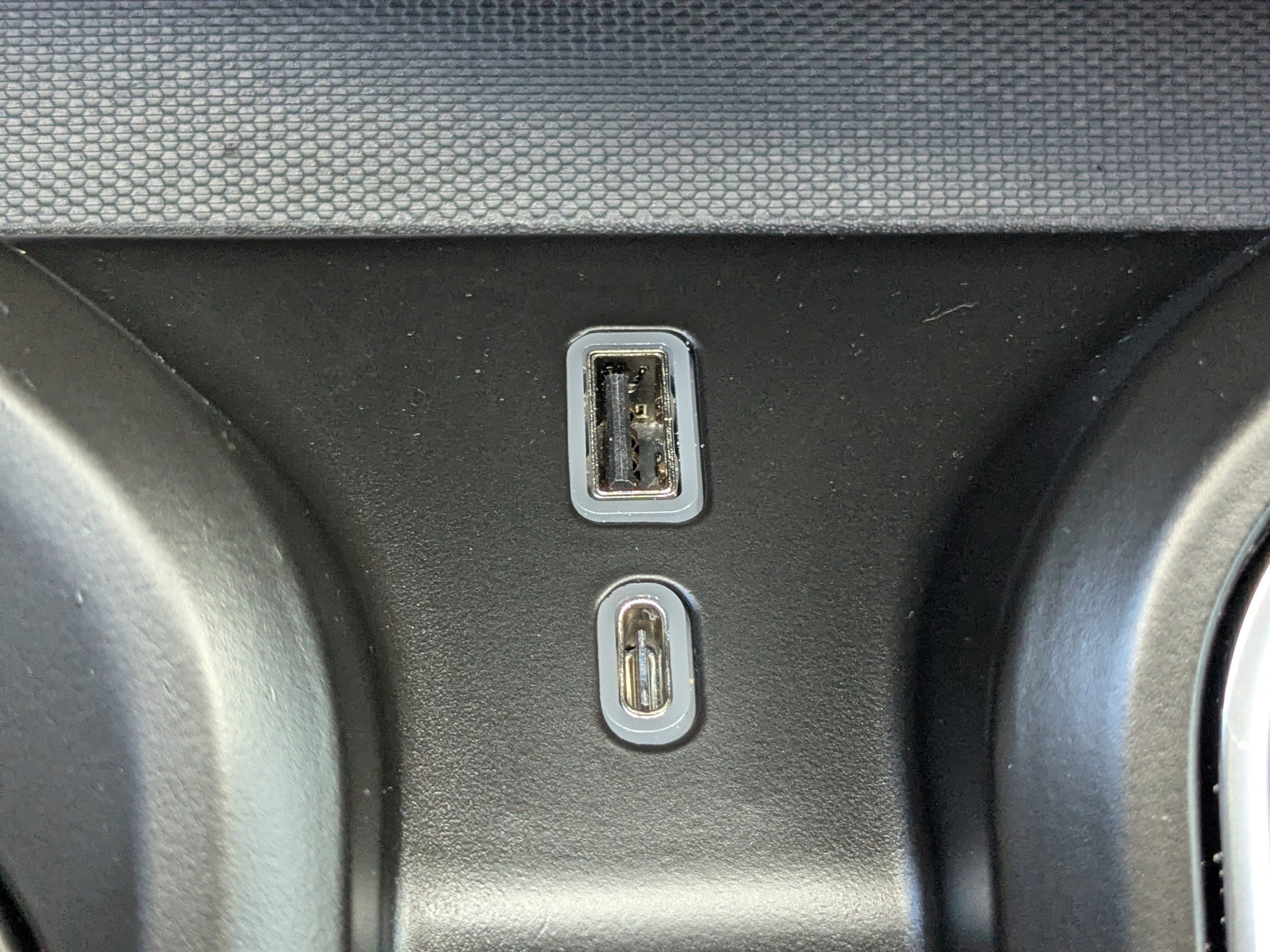 Used 2023 GMC Sierra 1500 Denali w/ Denali Reserve Package AWD/4WD image 25