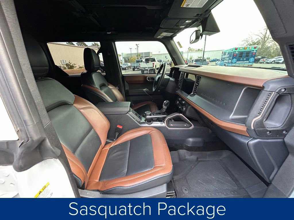 Used 2024 Ford Bronco Outer Banks w/ Sasquatch Package image 25