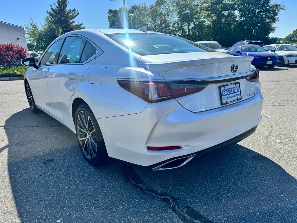 Used 2023 Lexus ES 350 w/ Premium Package FWD image 4