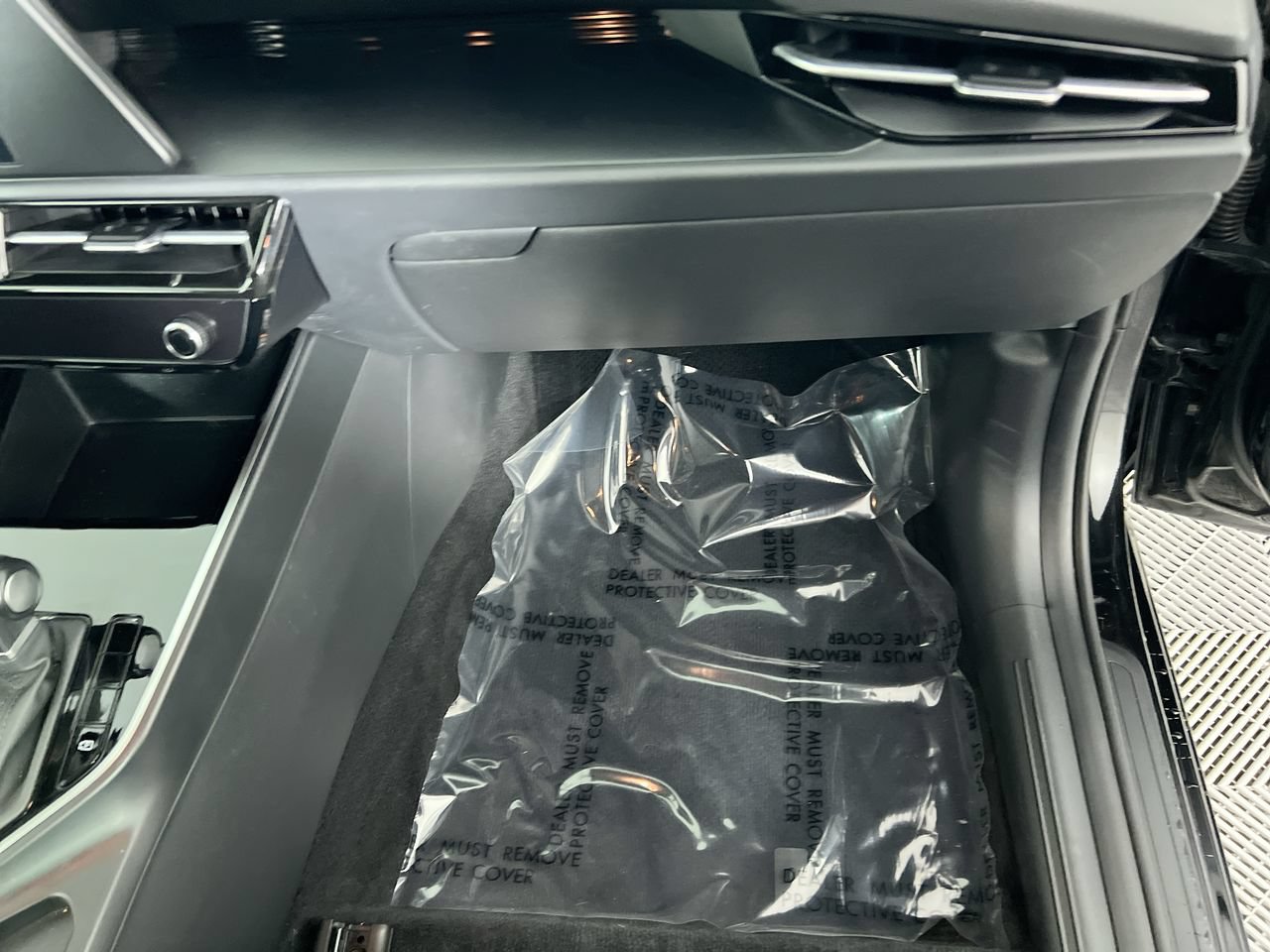 Certified 2023 Kia Niro LX FWD image 30