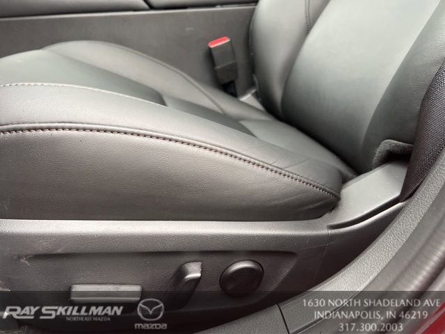 Certified 2025 MAZDA MAZDA3 s image 19