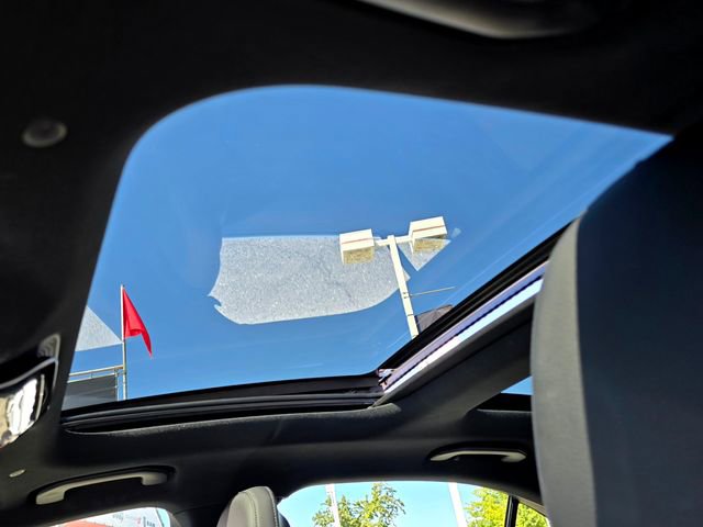 Used 2025 Mercedes-Benz C 300 4MATIC Sedan image 10