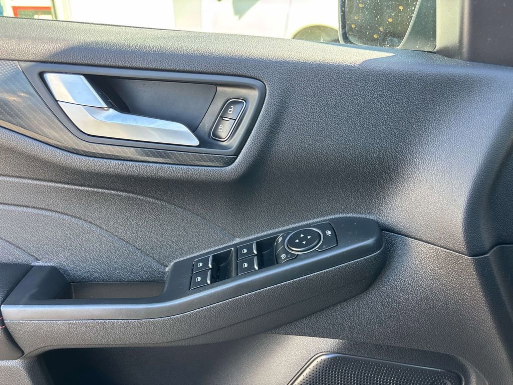 Used 2023 Ford Escape ST-Line w/ Tech Pack #1 AWD/4WD image 14