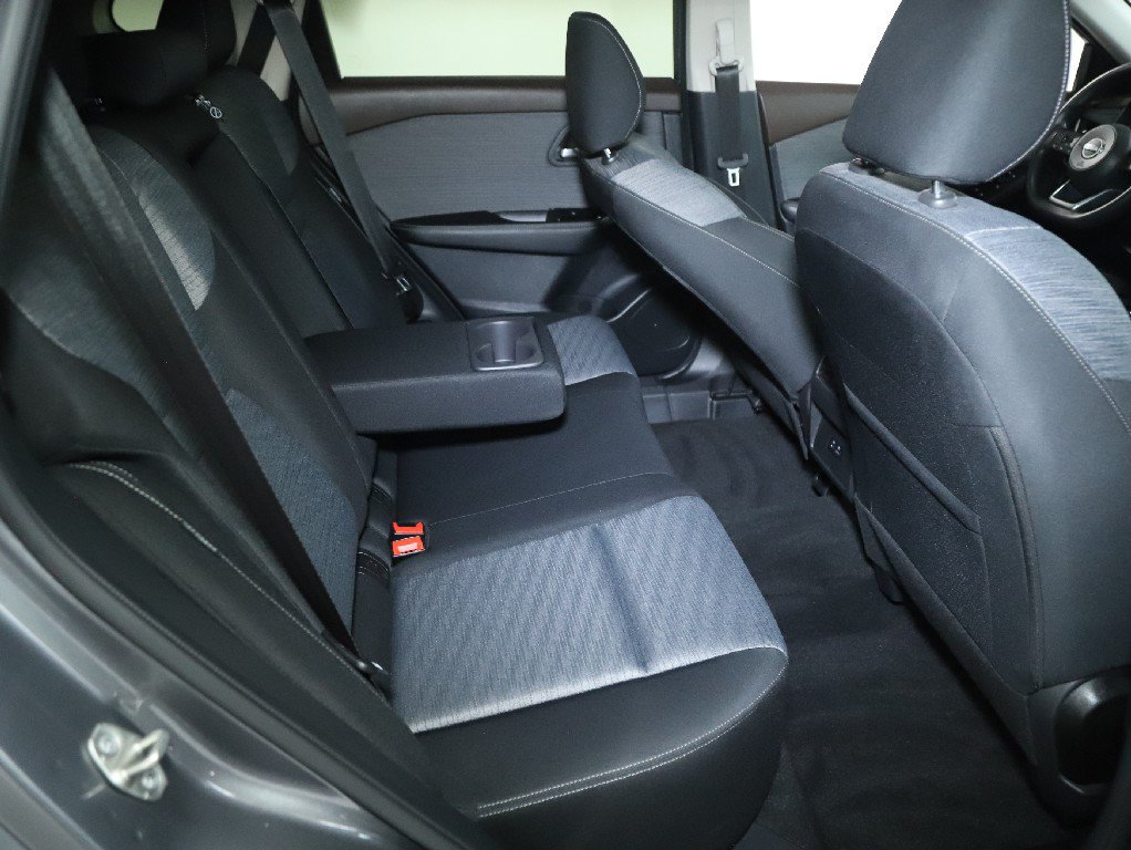 Certified 2023 Nissan Rogue SV AWD/4WD image 34