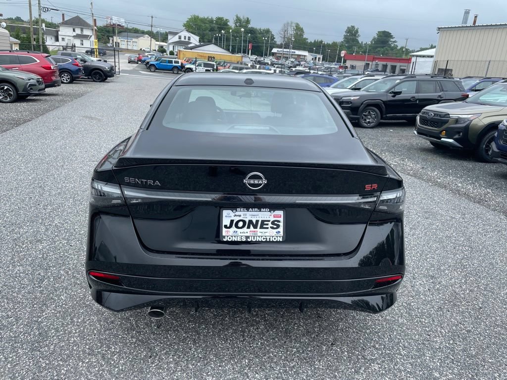 New 2026 Nissan Sentra SR w/ Floor Mat Package FWD image 6