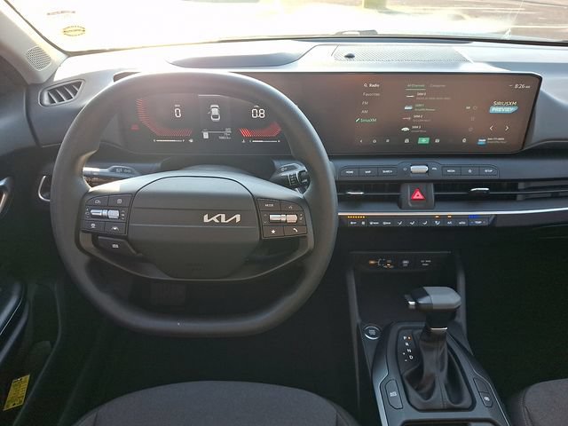 Used 2025 Kia K4 FWD image 11
