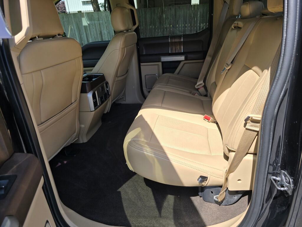 Used 2020 Ford F150 Lariat image 18