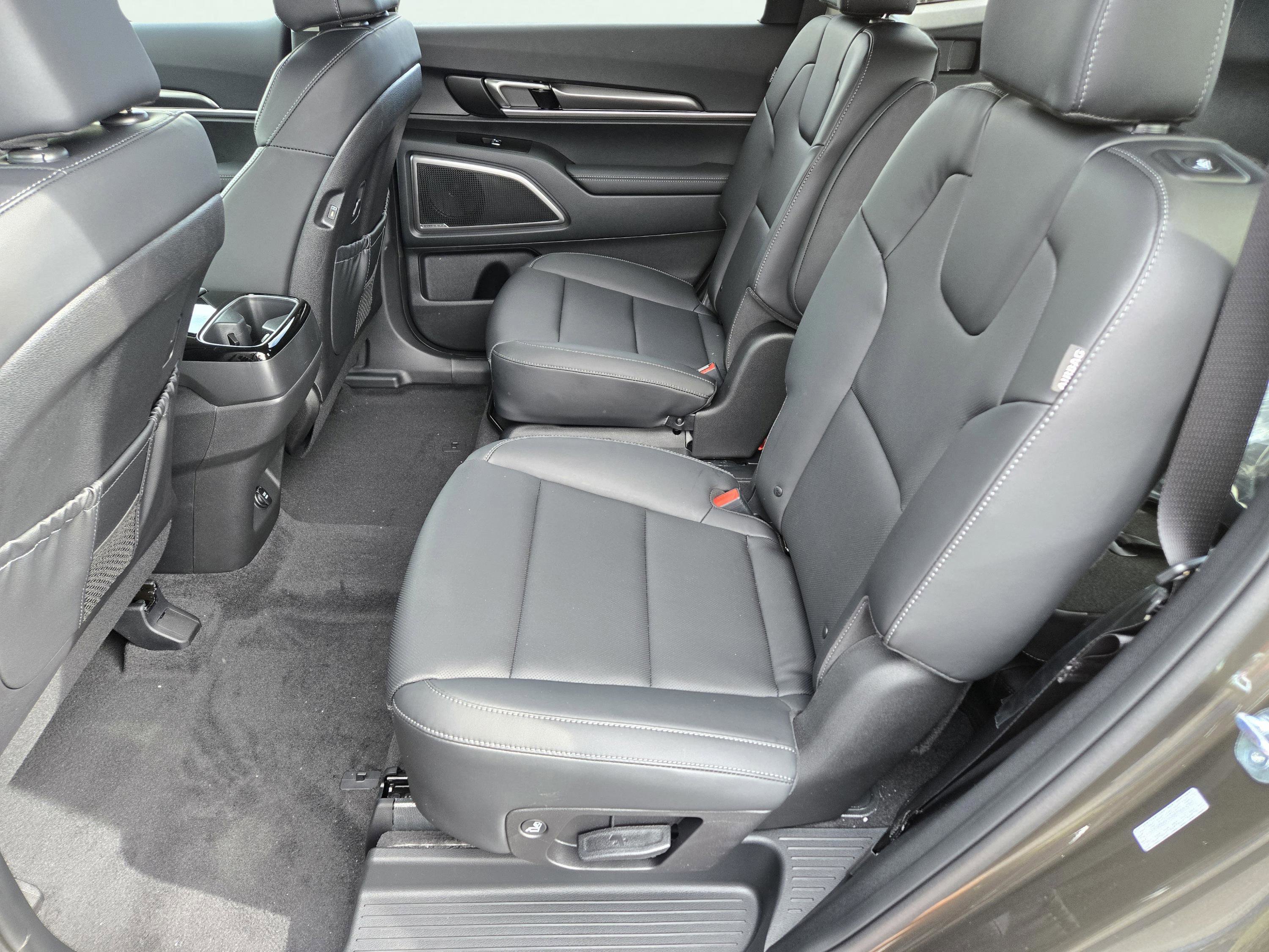 New 2025 Kia Telluride S image 18