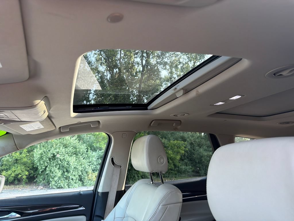 Used 2019 Buick Enclave Essence AWD/4WD image 24