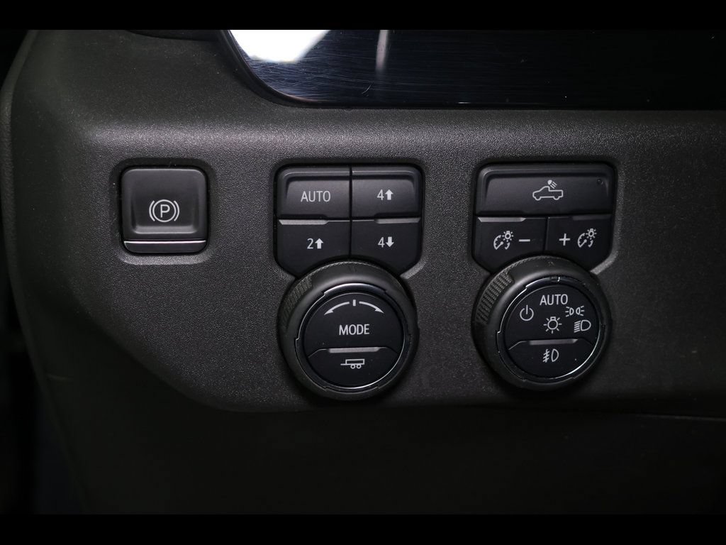 Used 2023 Chevrolet Silverado 1500 LT Trail Boss w/ Protection Package AWD/4WD image 13