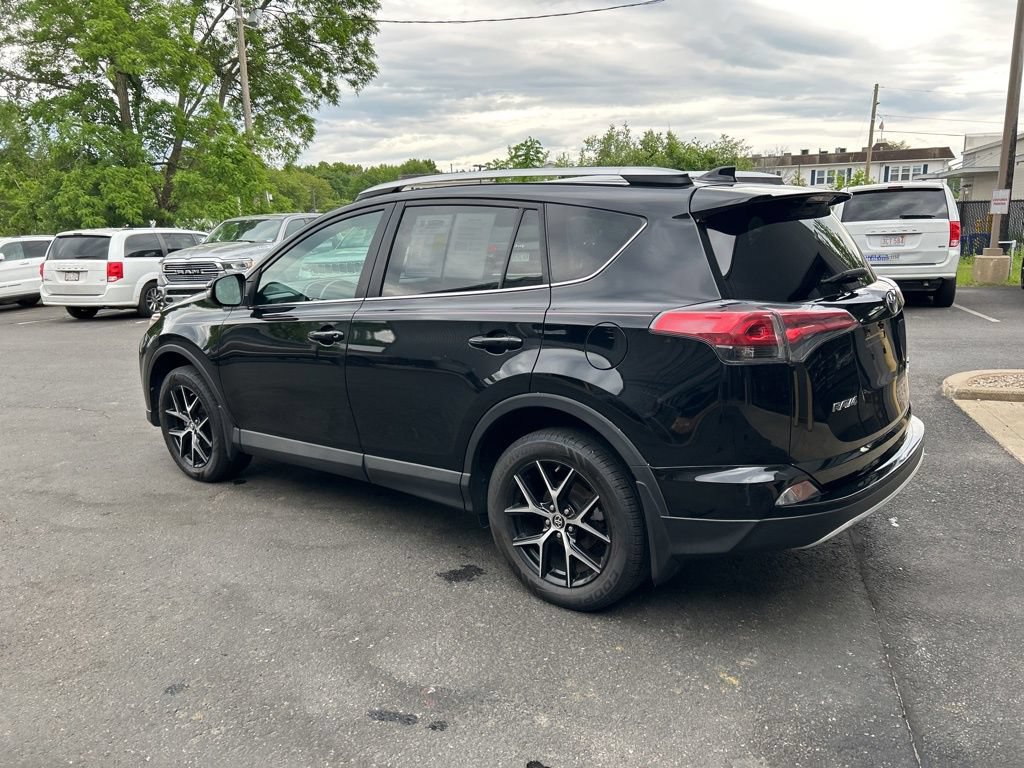 Used 2016 Toyota RAV4 SE AWD/4WD image 7