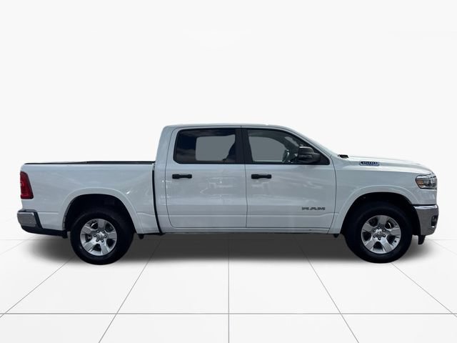 Used 2025 RAM 1500 Big Horn AWD/4WD image 7