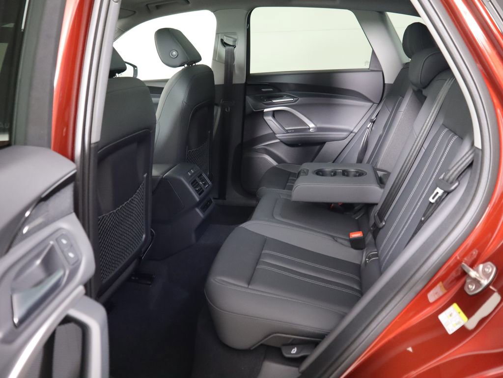 Used 2025 Audi Q5 Premium Plus w/ Premium Plus image 23