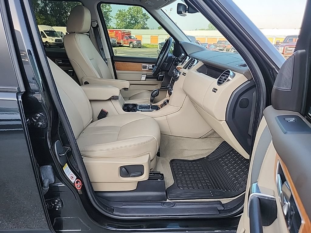 Used 2013 Land Rover LR4 HSE LUX AWD/4WD image 38