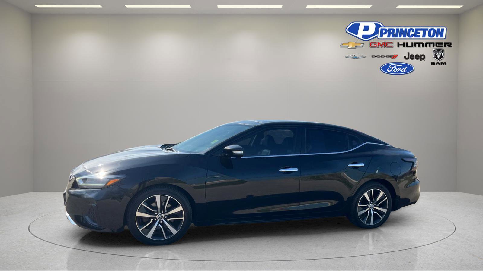 Used 2019 Nissan Maxima 3.5 SV FWD image 4