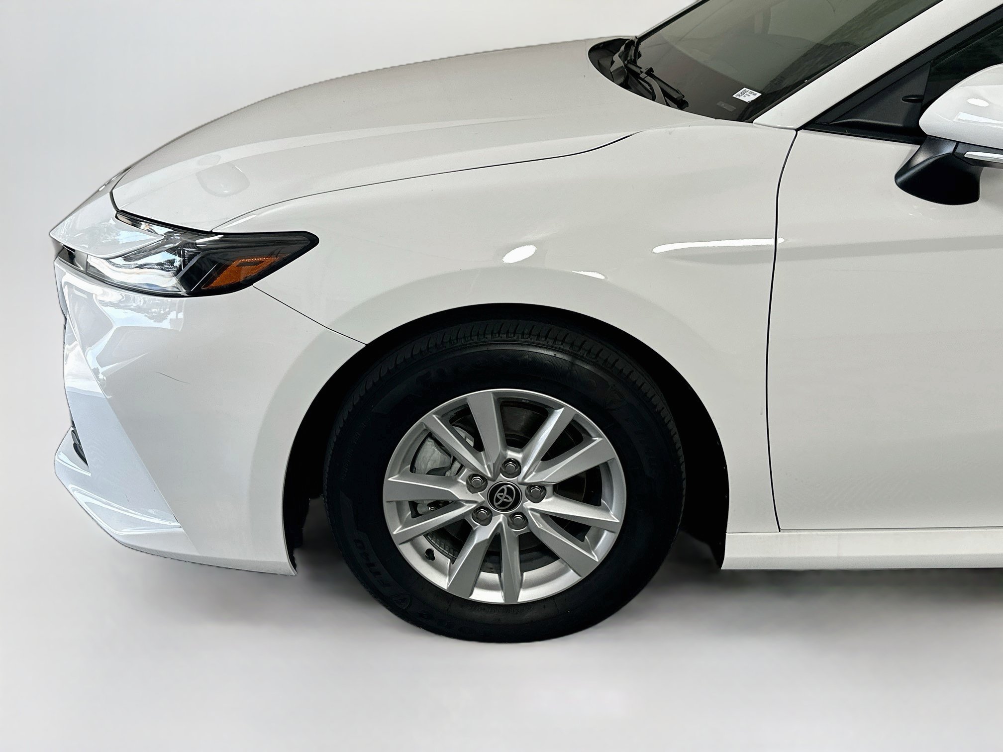 Used 2025 Toyota Camry LE FWD image 11