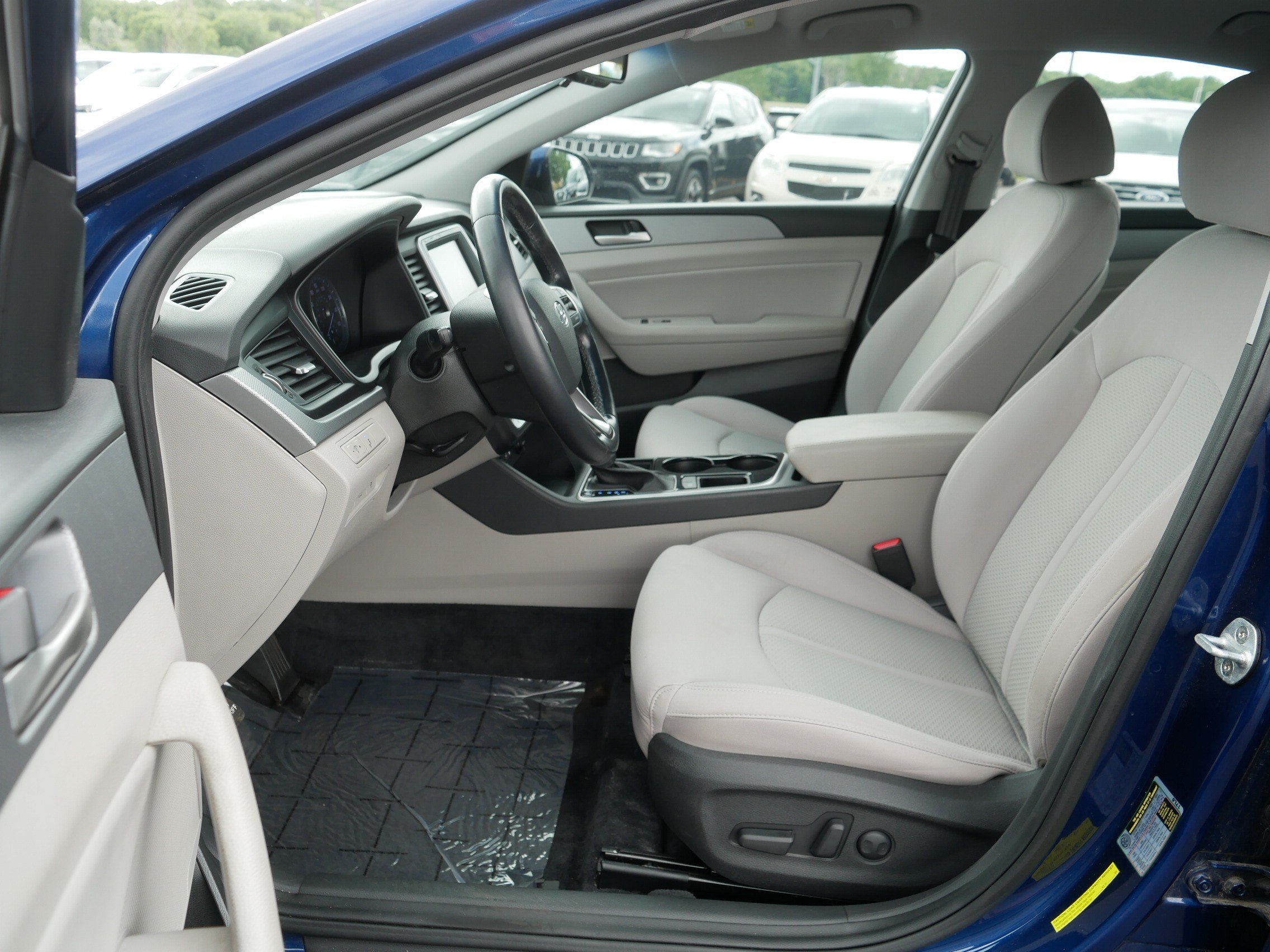 Used 2018 Hyundai Sonata SEL FWD image 12