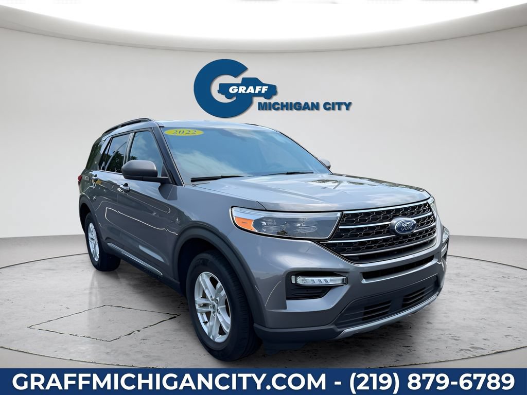Used 2022 Ford Explorer XLT w/ Equipment Group 202A AWD/4WD image 7