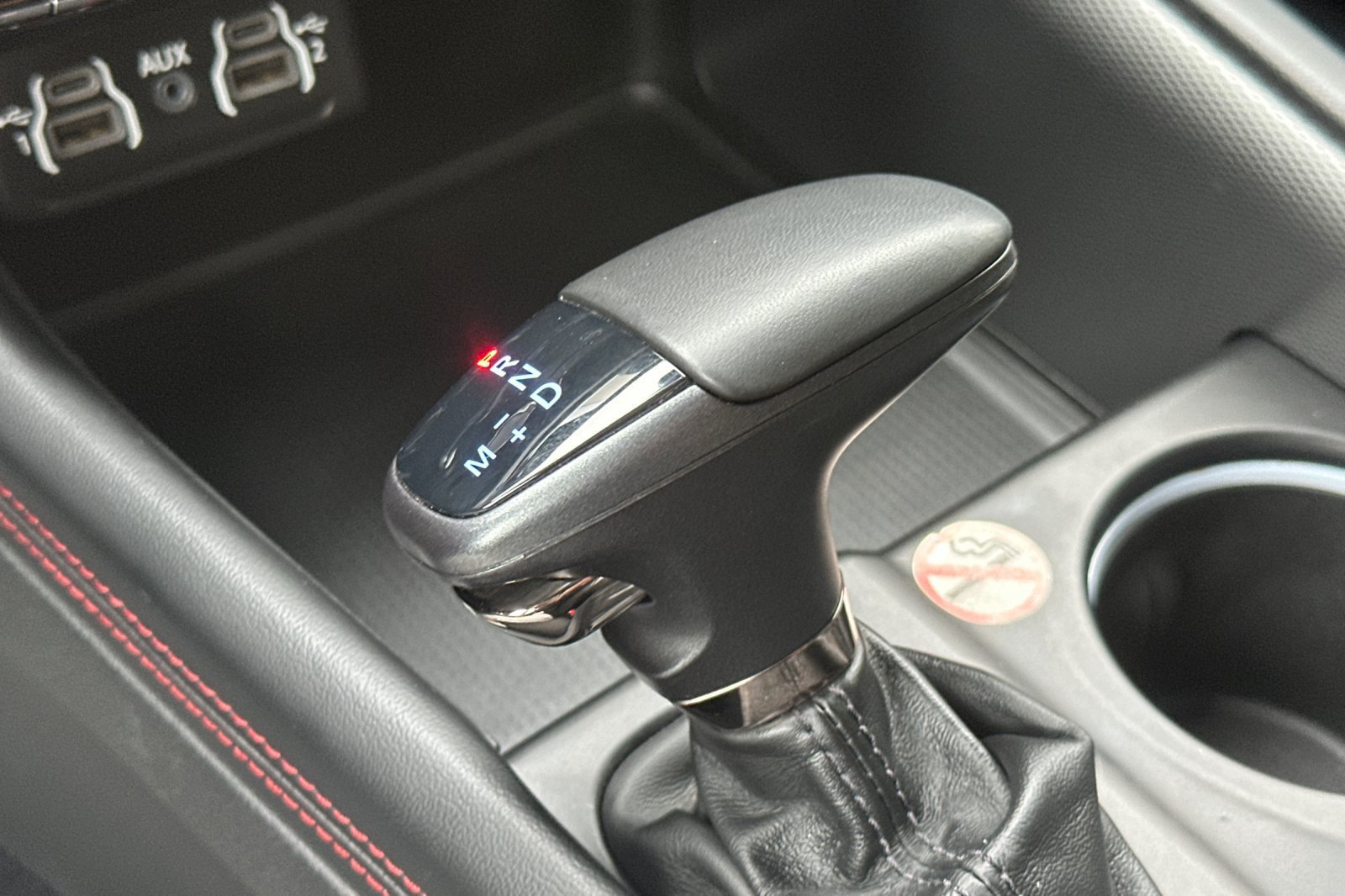Used 2025 Dodge Durango GT RWD image 31