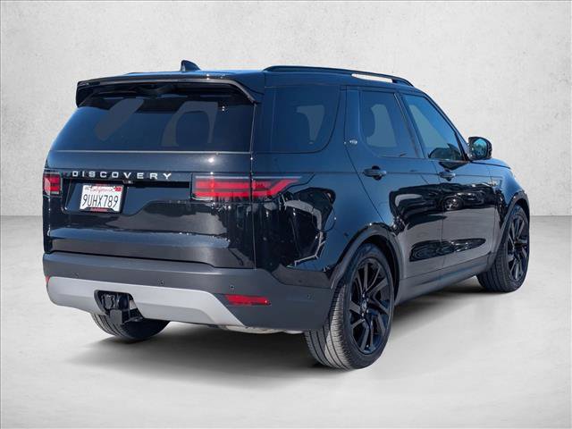 Certified 2025 Land Rover Discovery S AWD/4WD image 5