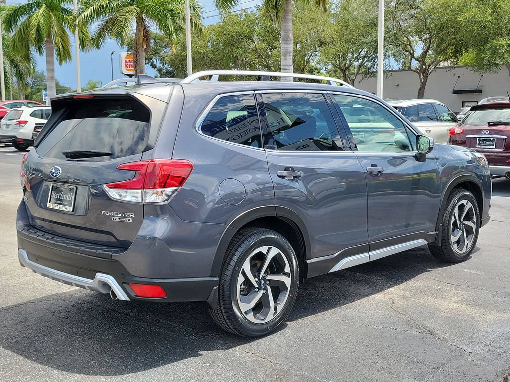 Used 2022 Subaru Forester Touring w/ Popular Package #2 AWD/4WD image 3
