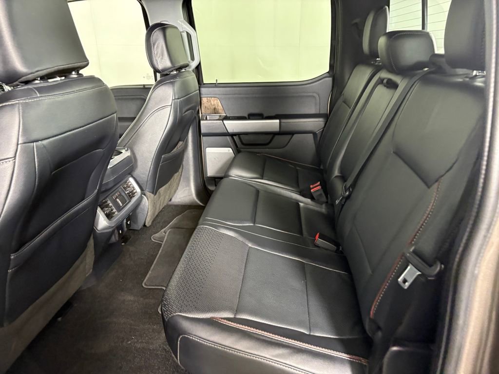 Certified 2022 Ford F150 Lariat w/ Equipment Group 502A High image 28