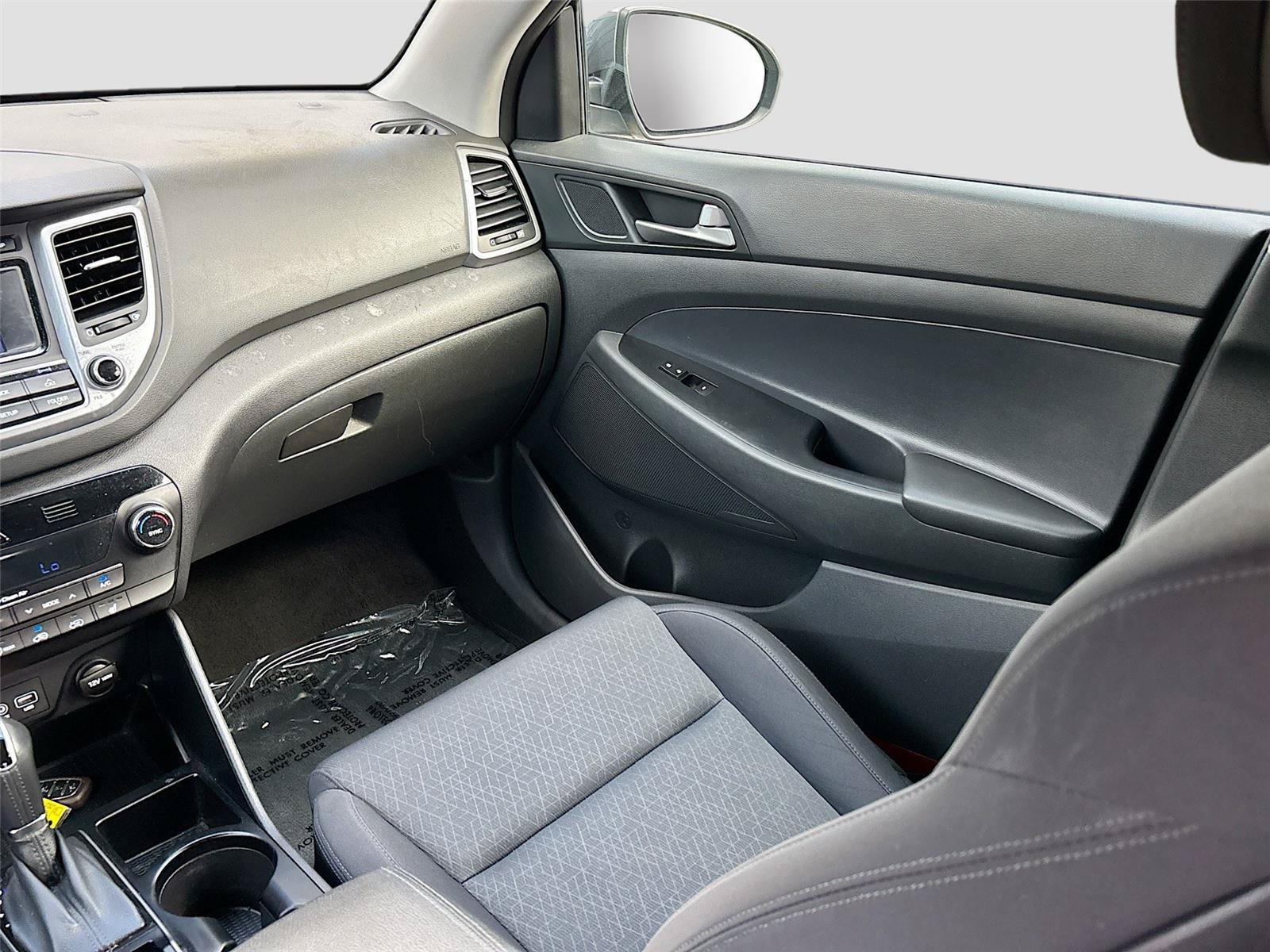 Used 2017 Hyundai Tucson Value AWD/4WD image 24