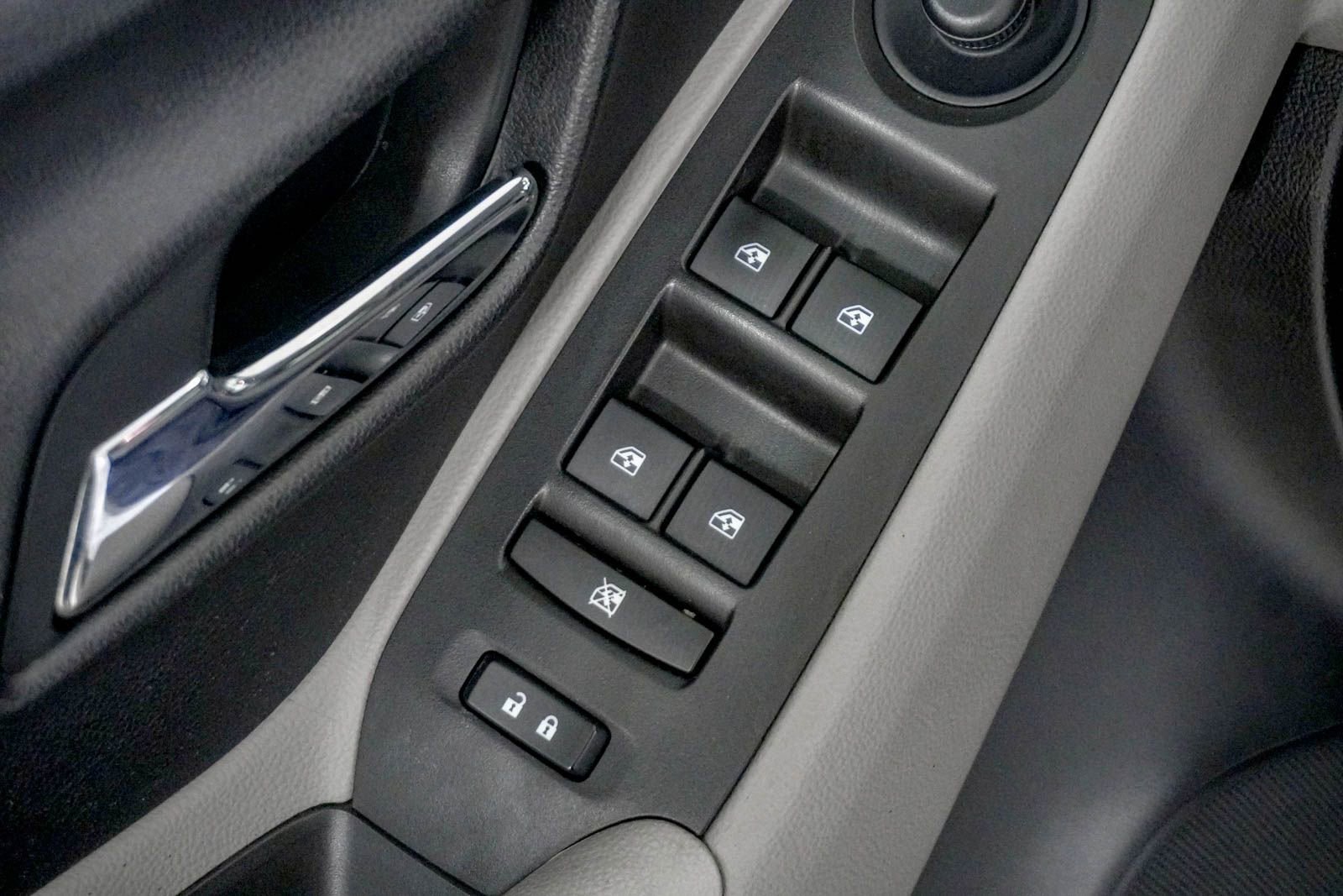 Used 2015 Chevrolet Trax LT w/ LT Plus Package image 16