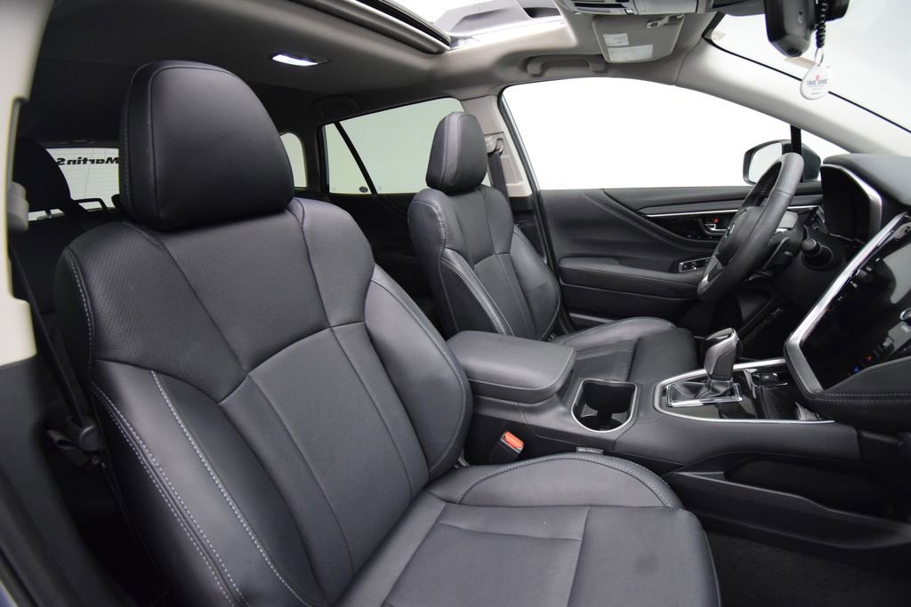 Used 2023 Subaru Outback Limited AWD/4WD image 21